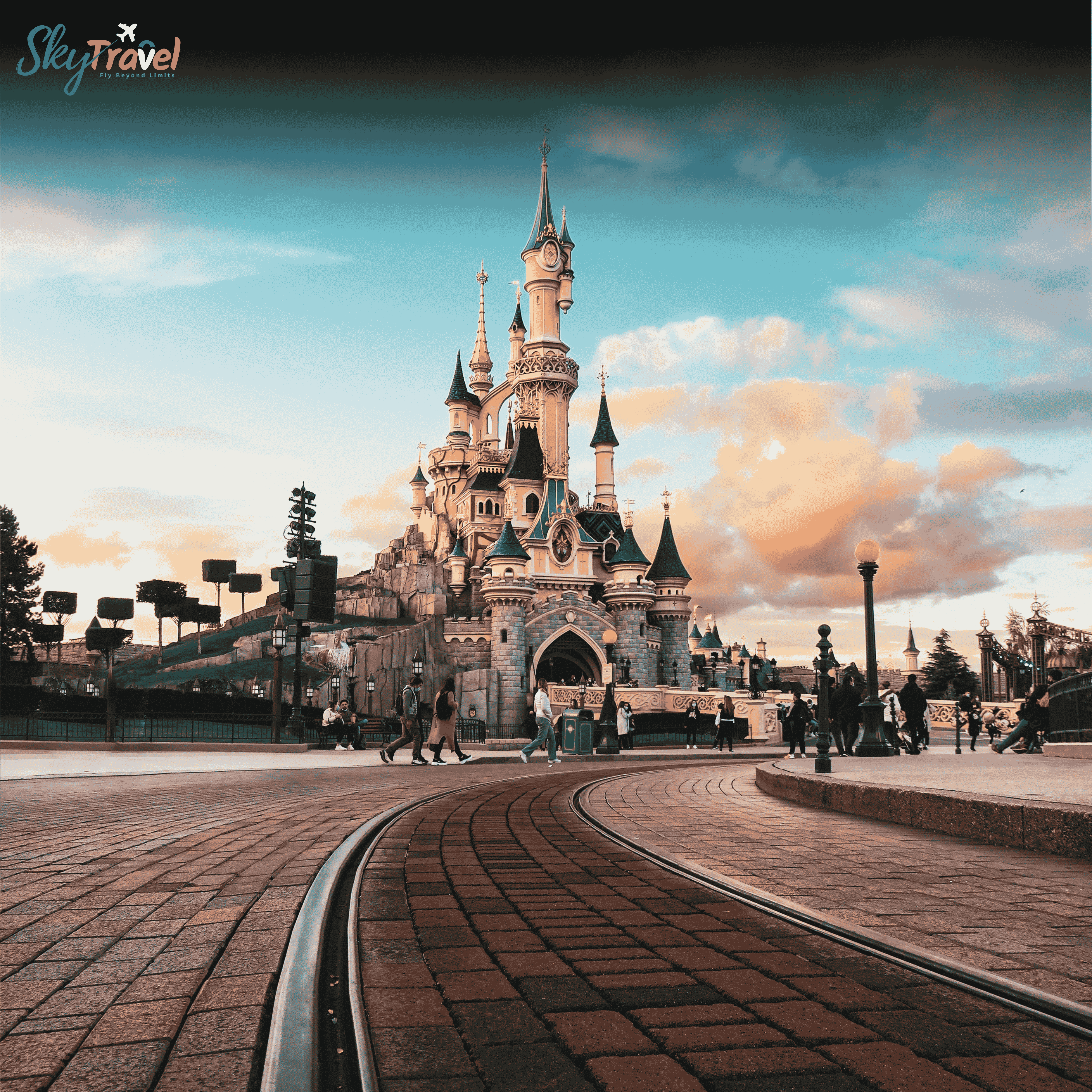 DISNEYLAND PARIS CHRISTMAS SALE